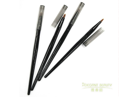 唇刷的正確使用方法及如何進(jìn)行日常保養(yǎng)你知道嘛？