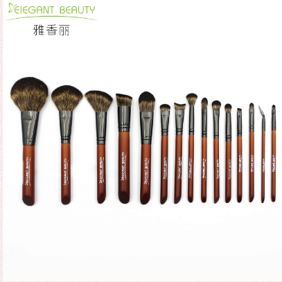 化妝刷套裝哪個好？挑選化妝刷都有哪些小技巧？