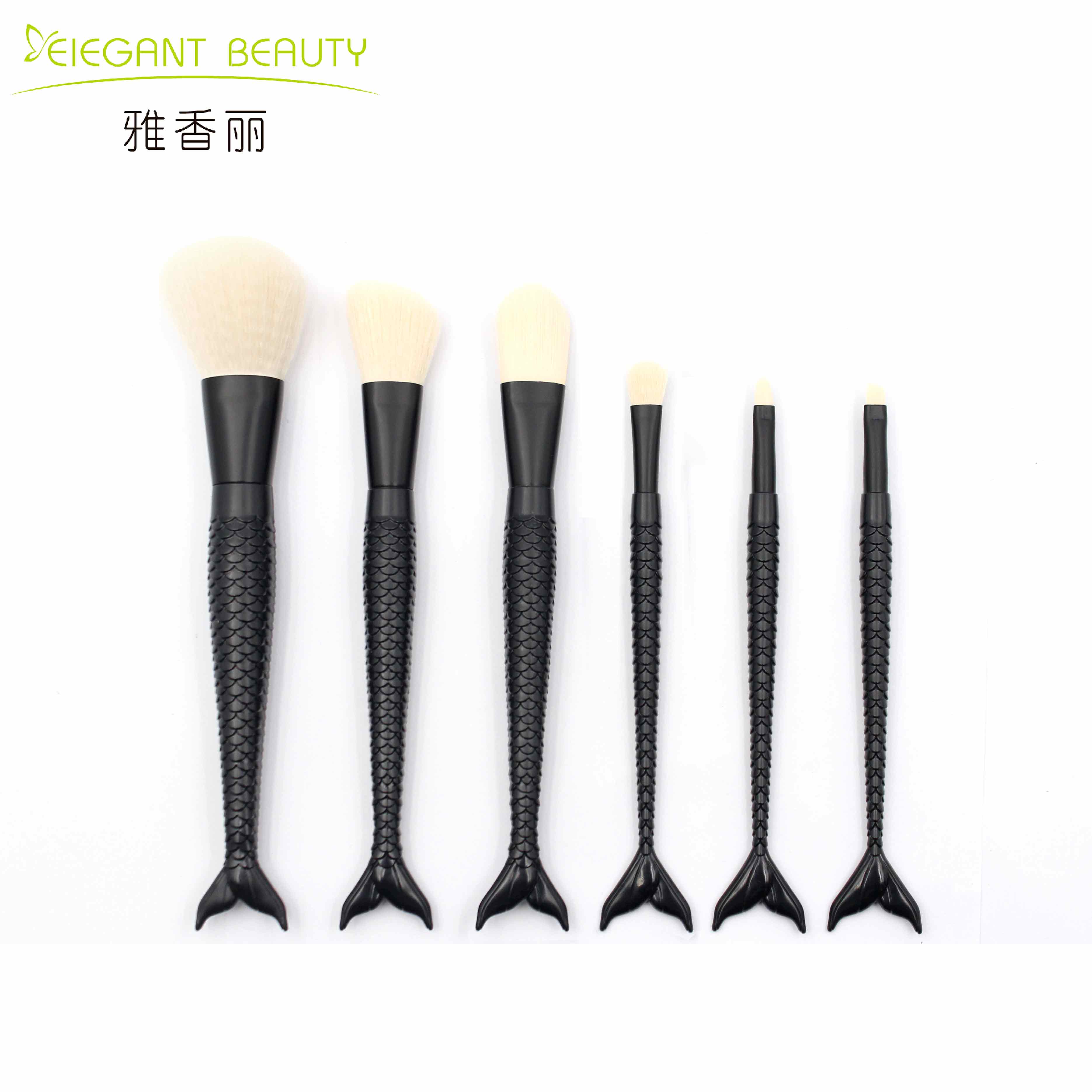 5個化妝刷小技巧，讓你輕松避免顏色混雜