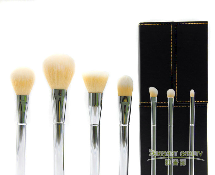 化妝刷定制的價格解析：定制刷具到底值不值得？