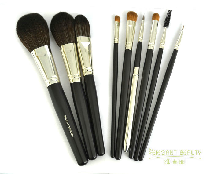 眼線刷的種類與功能：如何選擇適合你的那一支？